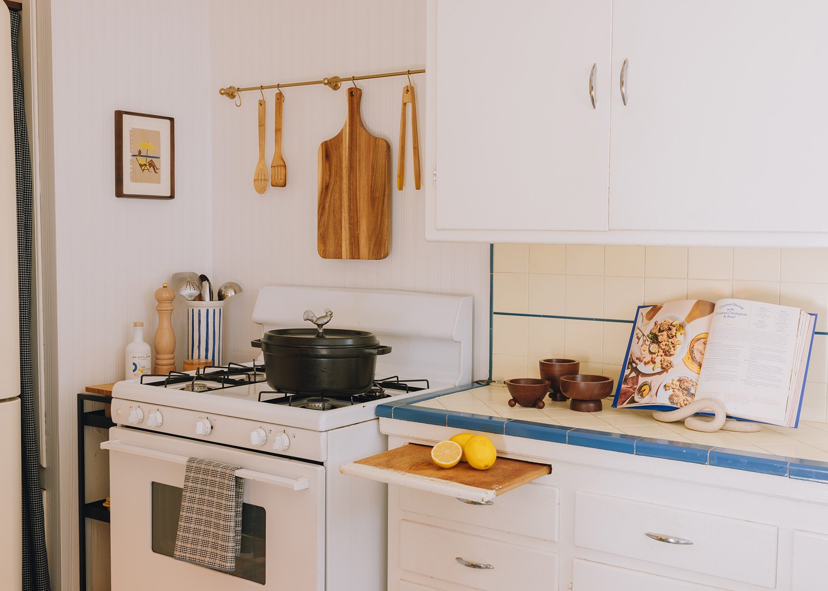 Mallory’s 1950s DIY Kitchen Makeover (You Won’t Believe This Before and After)